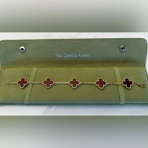 Van Cleef and Arpels Vintage Alhambra bracelet, 5 motifs in Carnelian